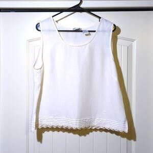 Koret Ramie/Cotton Blend Cream Shell with Pleated Lace Bottom Women's Size 16